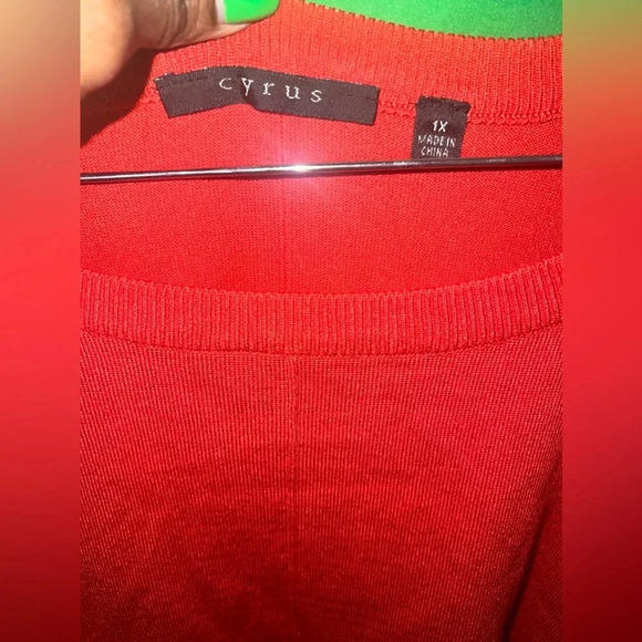 Cyrus Hi Low Sweater size 1X - Picture 4 of 6